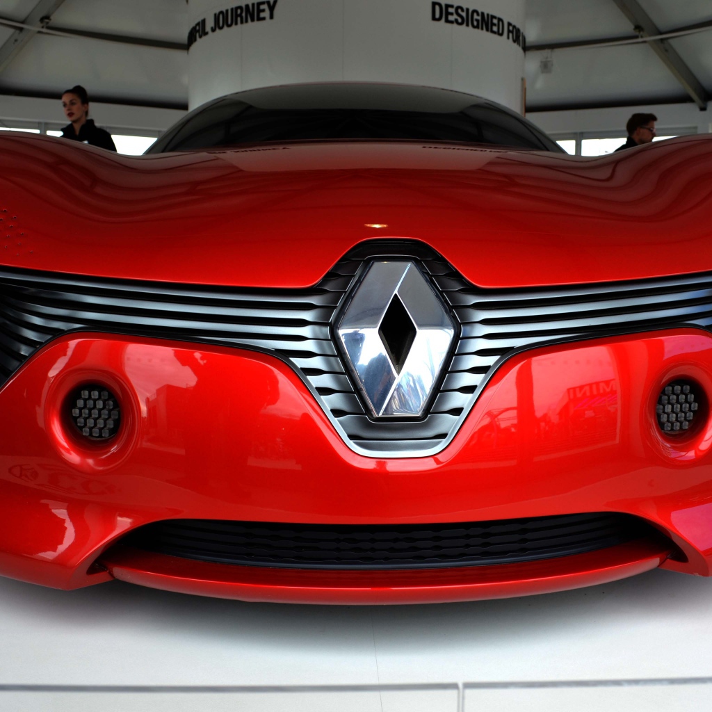 Прототип электроавтомобиля Renault DeZir