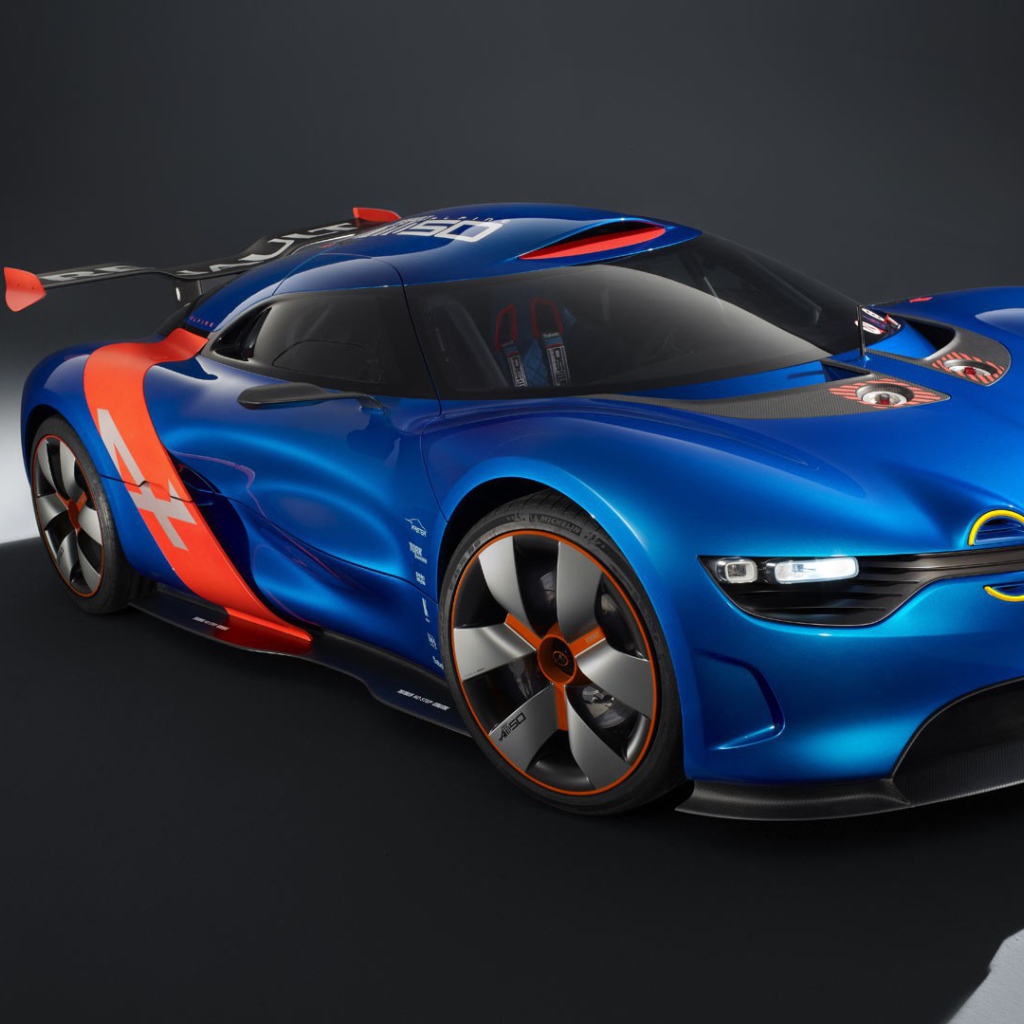Спортивный Renault Alpine на черном фоне