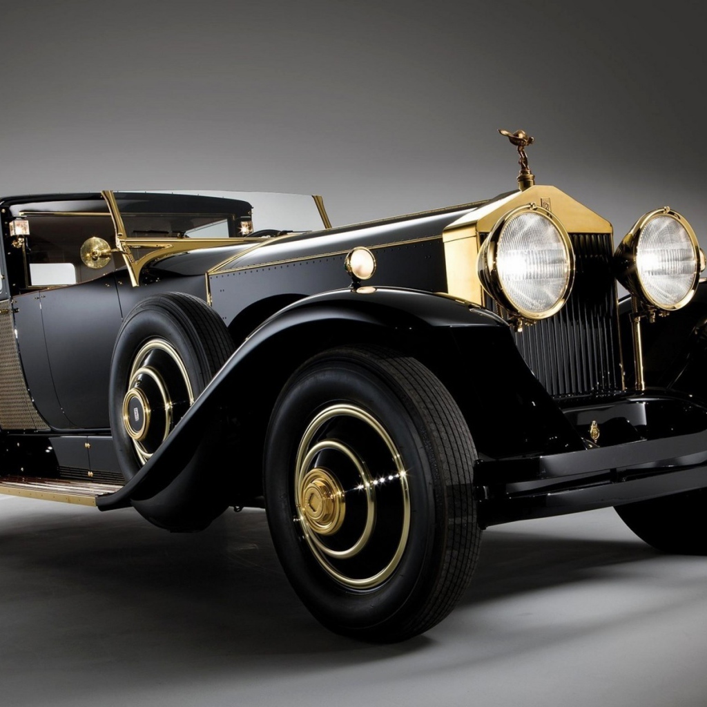 Ретро автомобиль Rolls-Royce