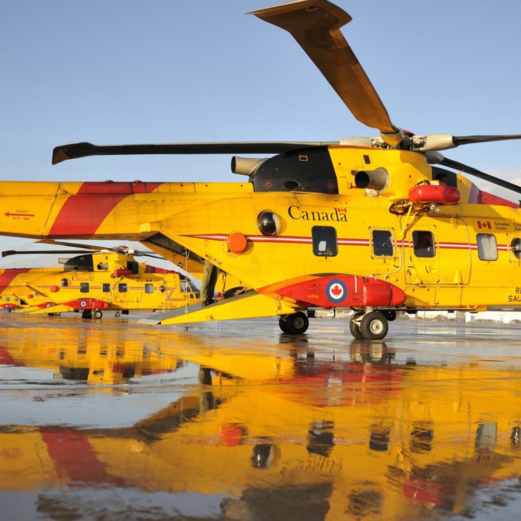 Желтые вертолеты в Канаде