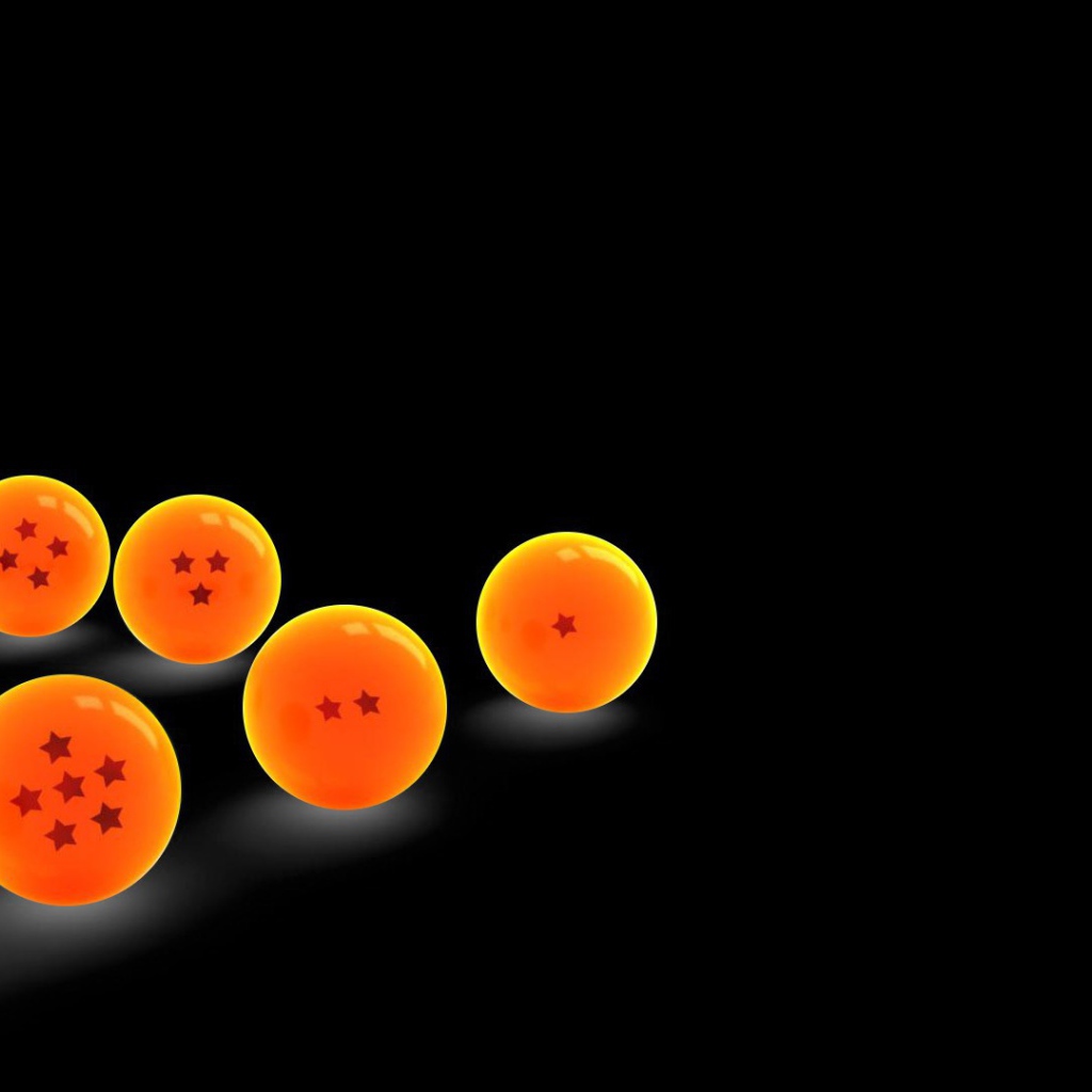 Оранжевые шары на черном фоне