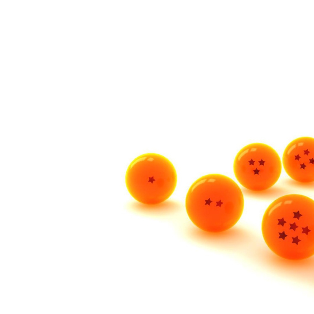 Оранжевые шары на белом фоне