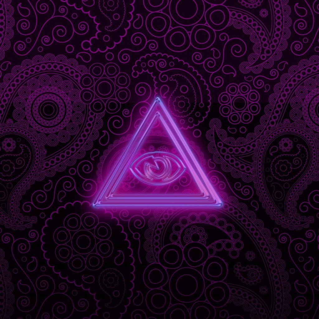 Треугольник на фиолетовом фоне