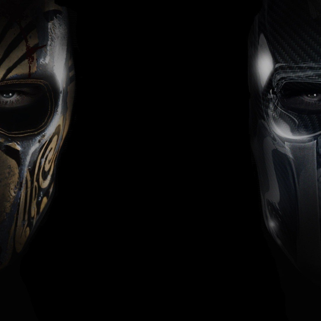 Два лица в масках, черный фон