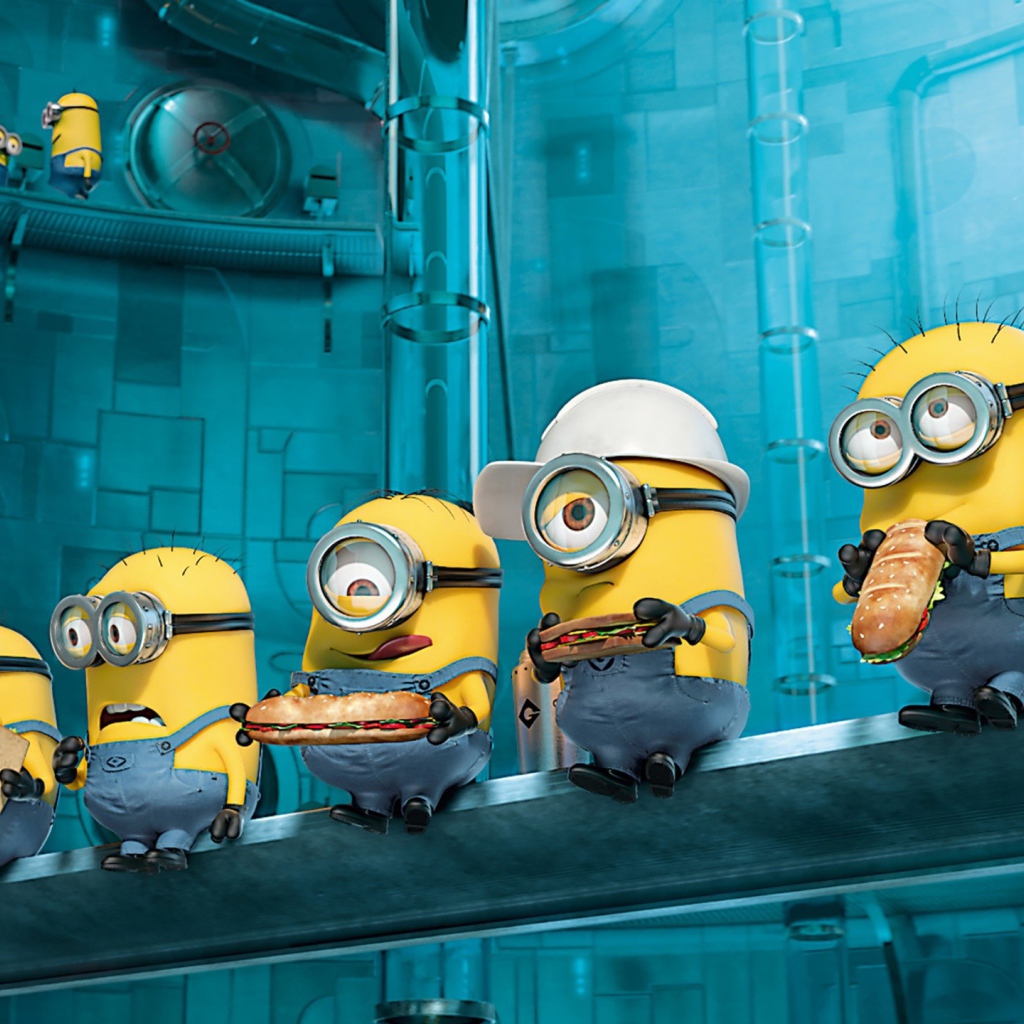Миньоны обедают на стройке