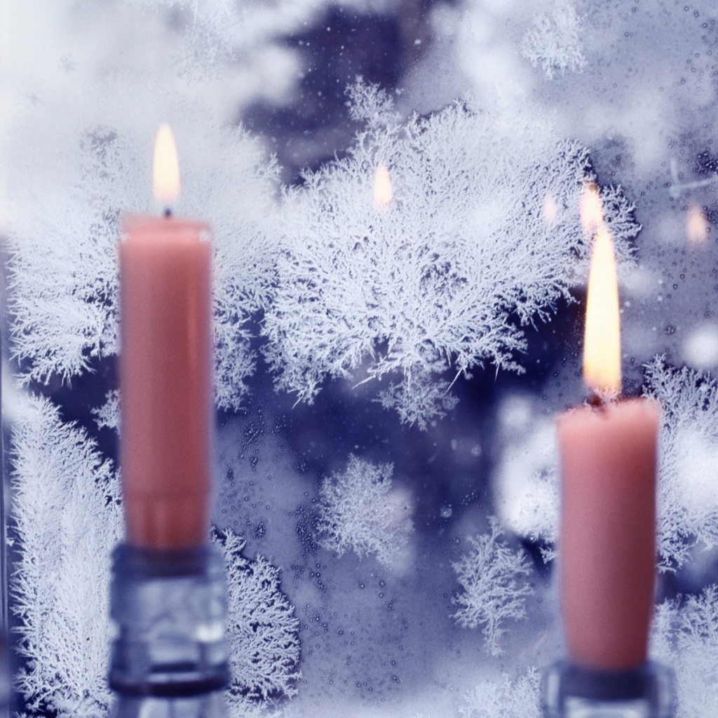 Зимний узор на стекле