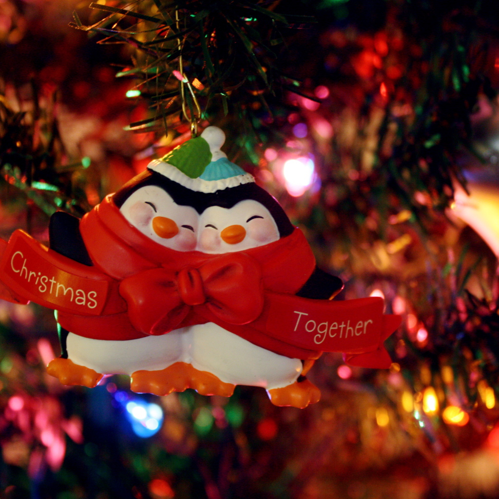 Игрушка два пингвина