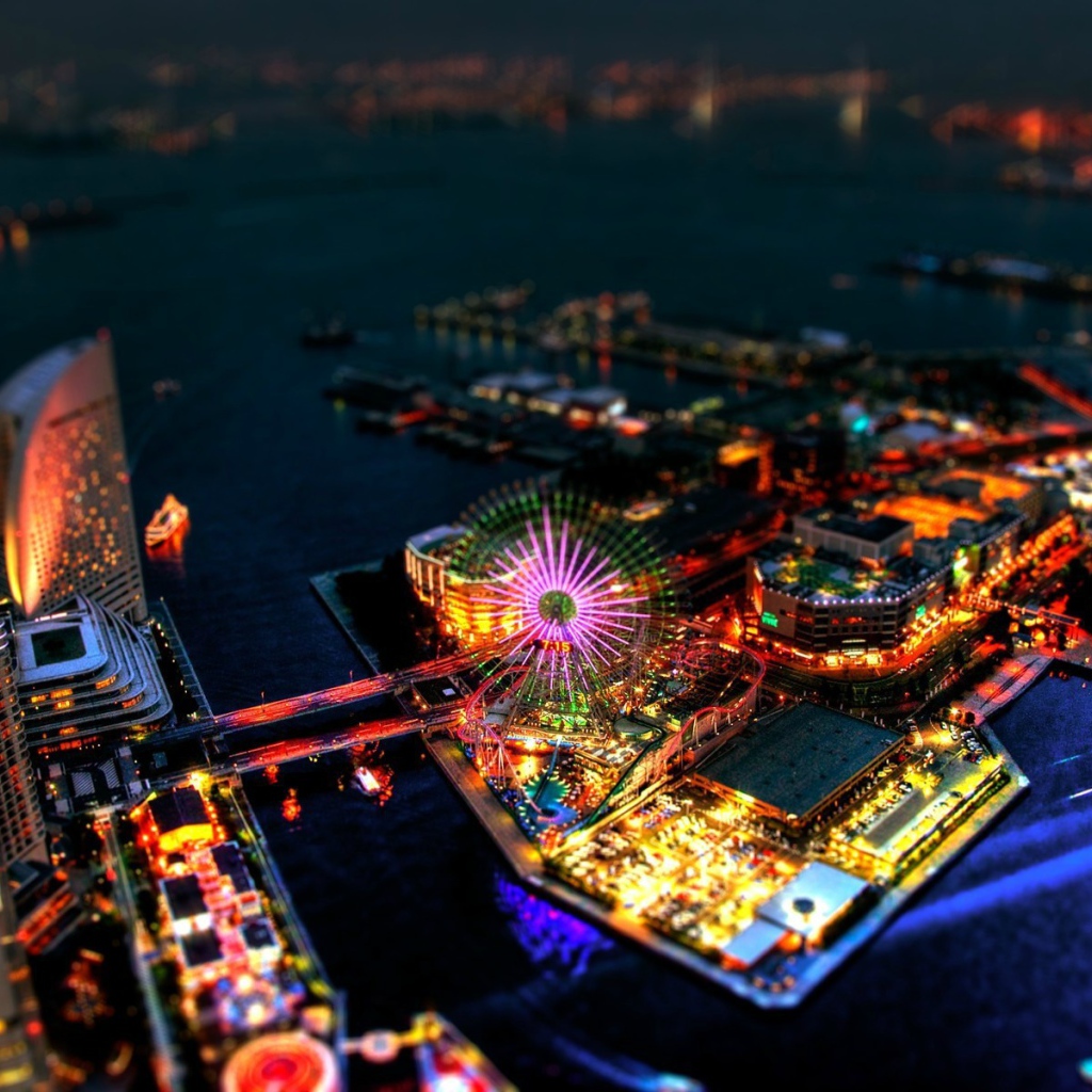 Парк развлечений среди воды в Японии