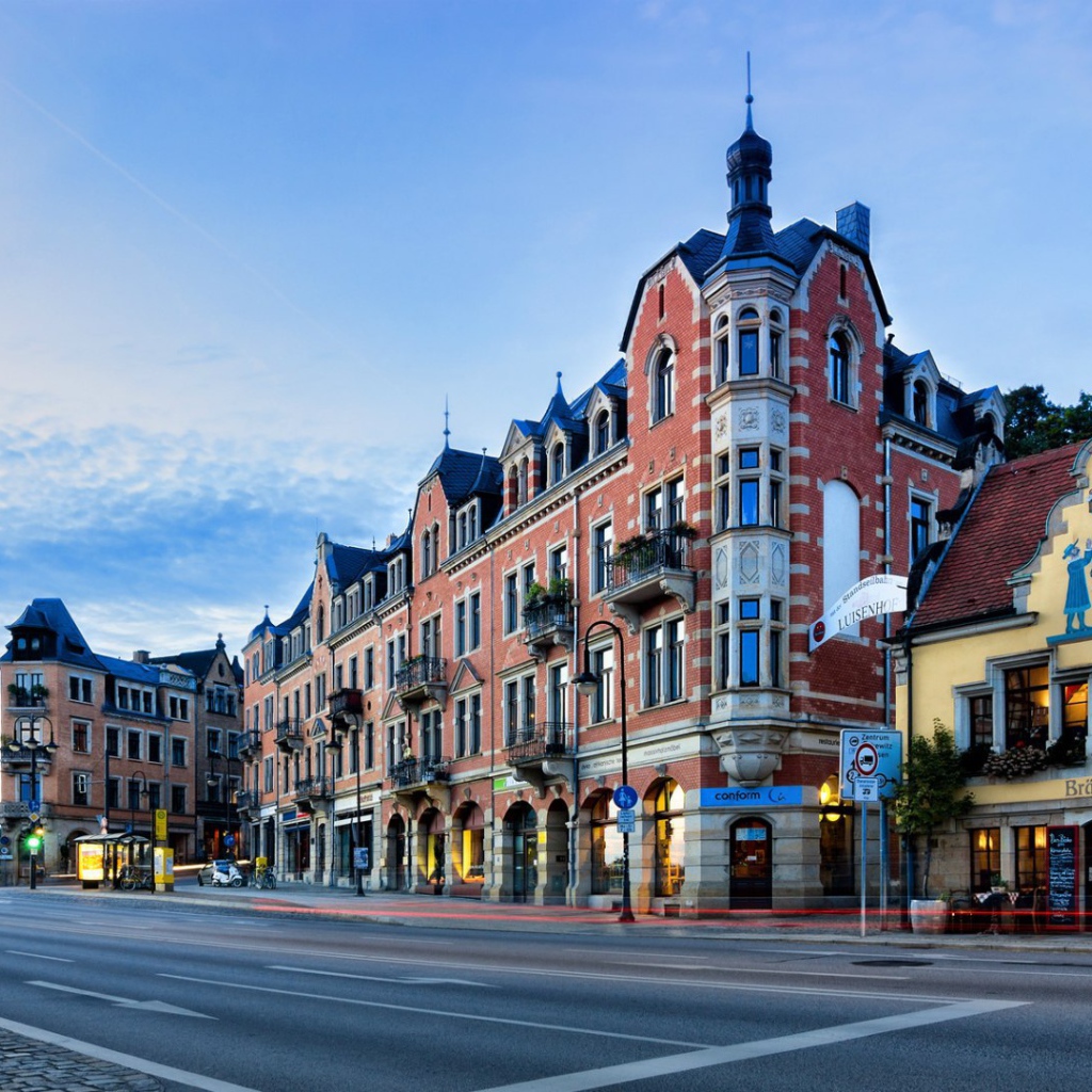 Площадь в Дрездене, Германия