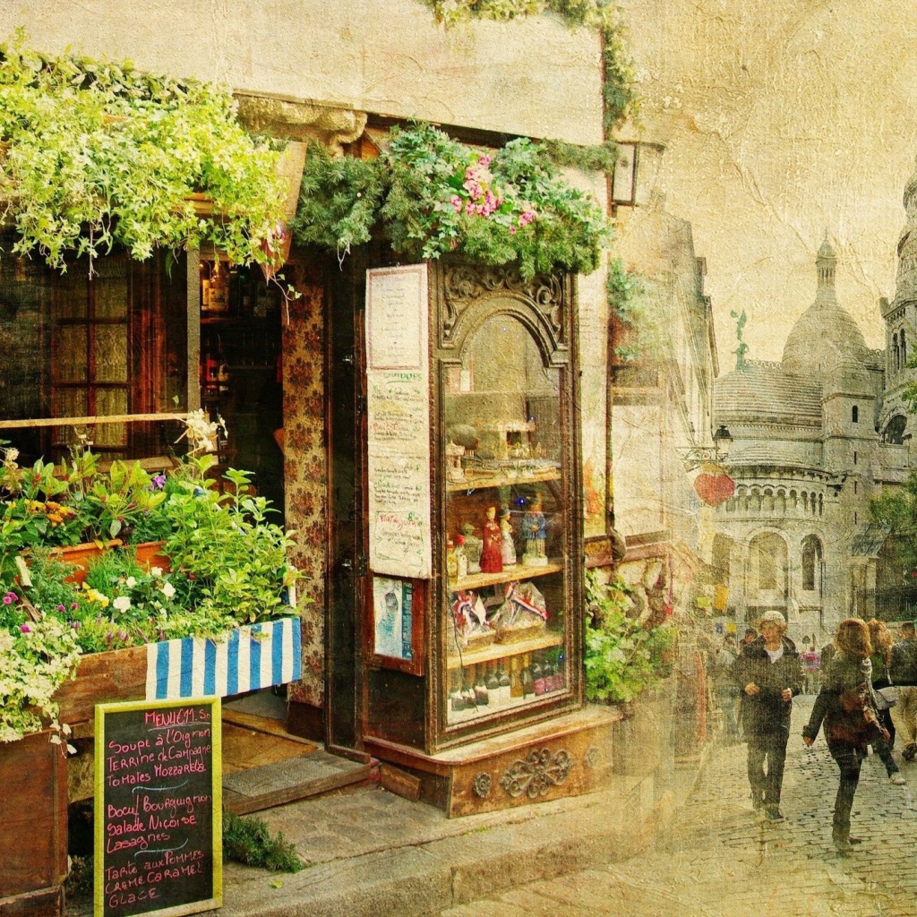 Цветочная лавка на одной из улиц Парижа