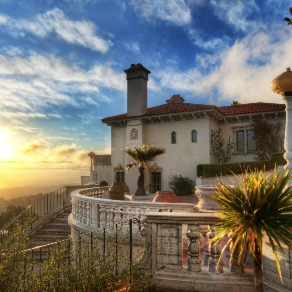 Замок Херста в Лос Анджелесе