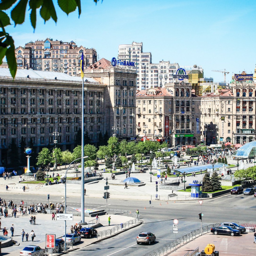 Майдан Незалежности - центральная площадь Киева