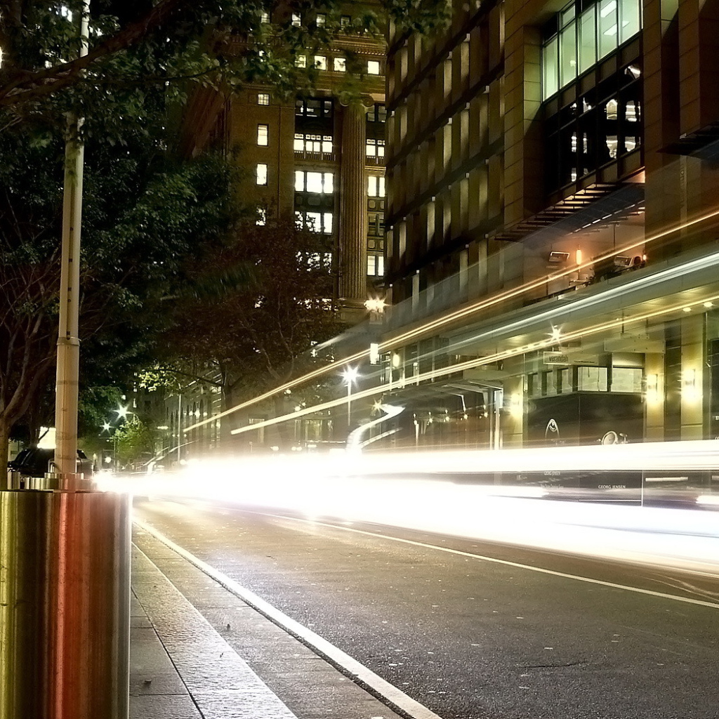 Свет оставленный автомобилями