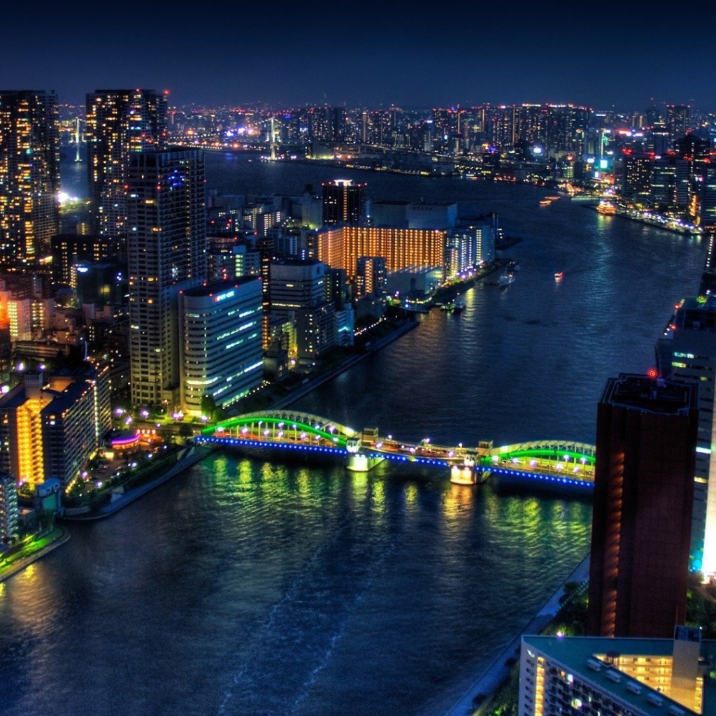 Ночной мост в Токио