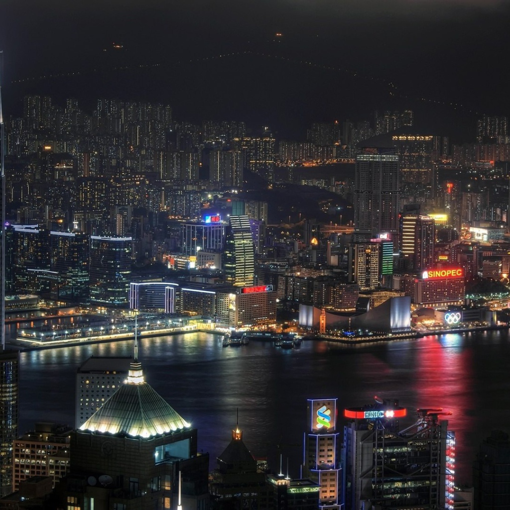 Ночной город Гонконг