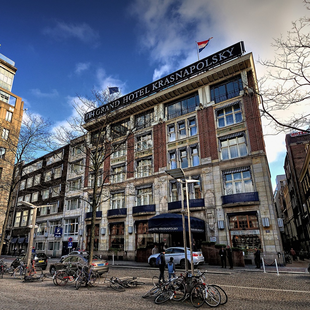 Пятизвездочный отель в Амстердаме