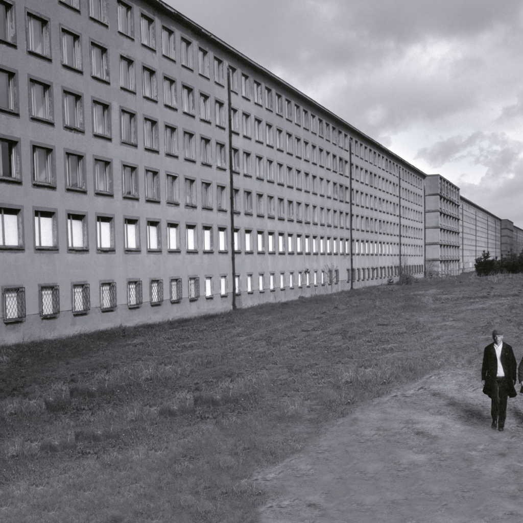 Очень длинный дом