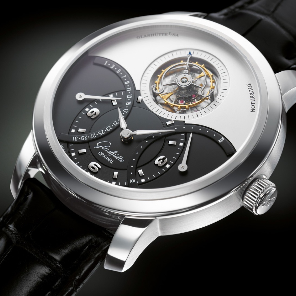 Черно белый циферблат люкс часов