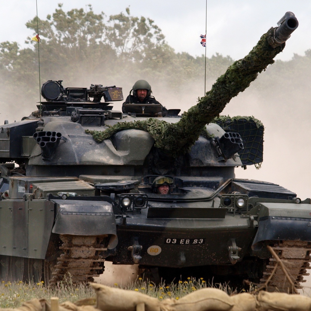 Британские танкисты на учениях