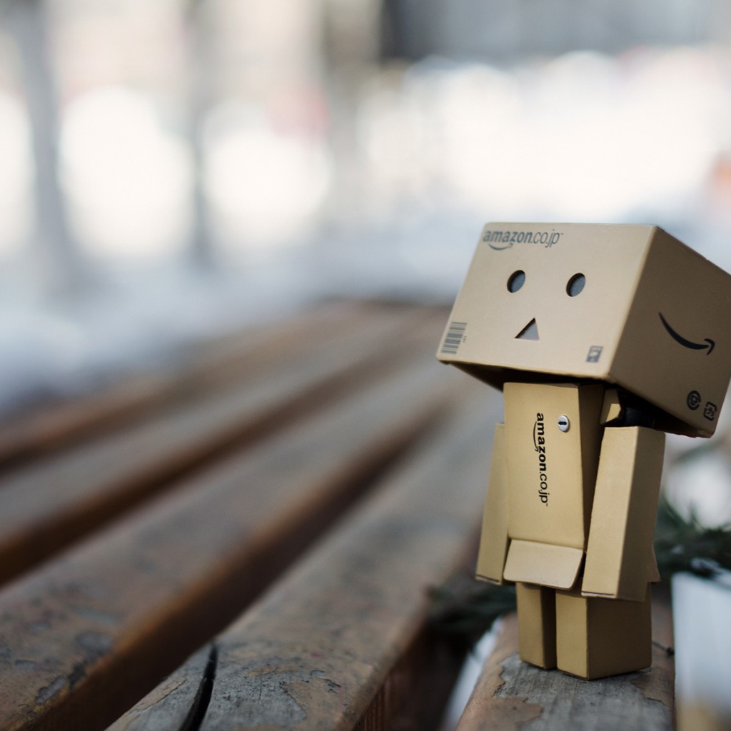 Картонный человечек от Амазон Ком