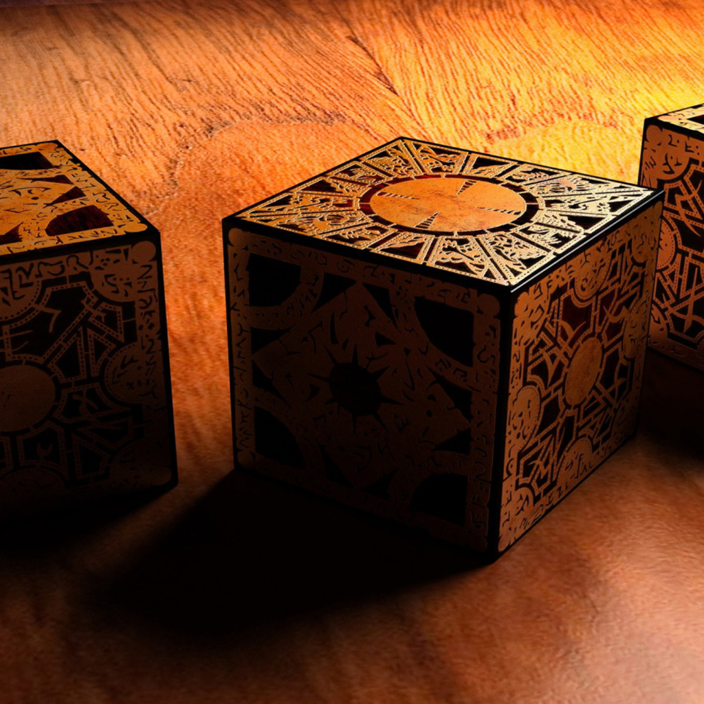 Резные кубы из дерева