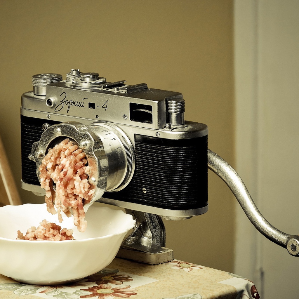 Креативная мясорубка из фотоаппарата