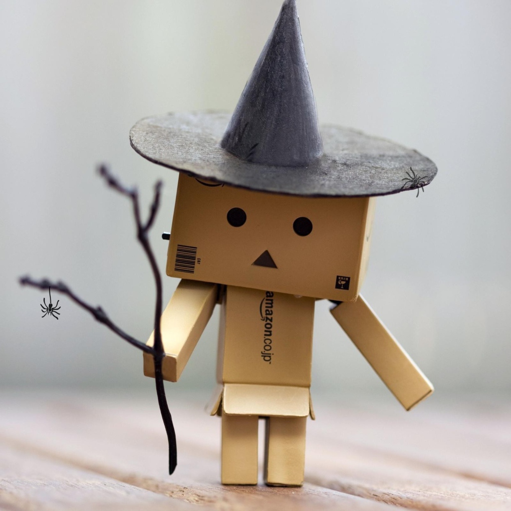 Дандо в шляпе ведьмы