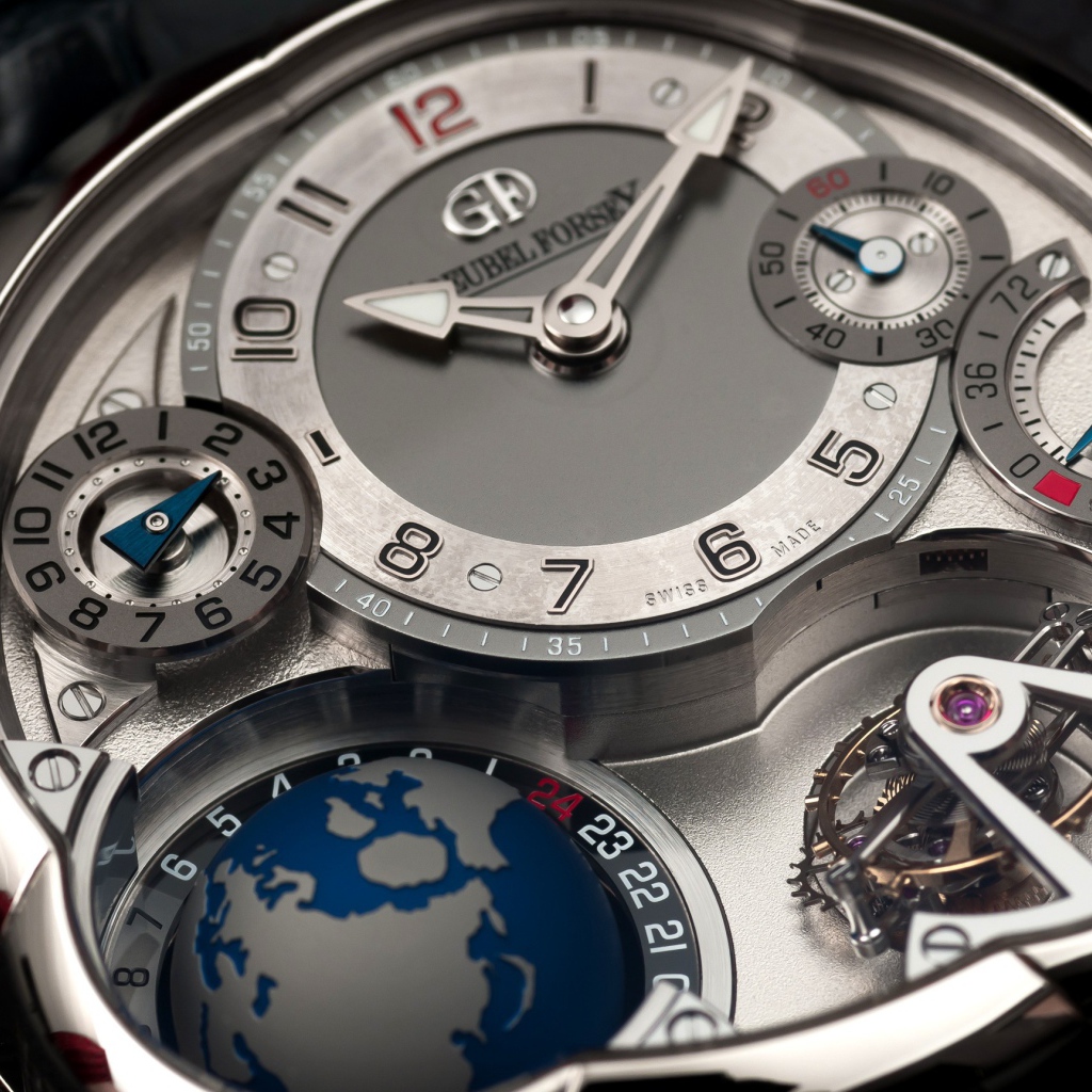 Многофункциональные наручные часы в стиле люкс