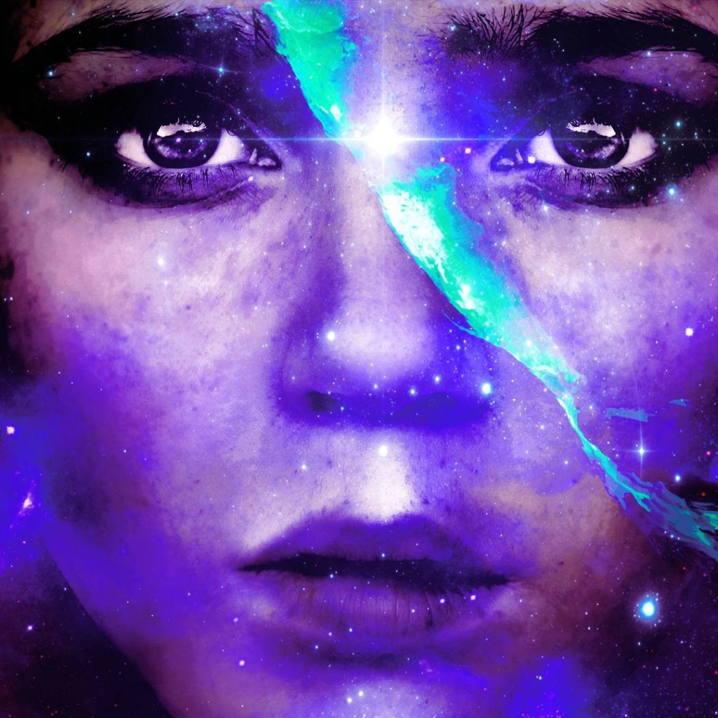 Грустная звездная девушка