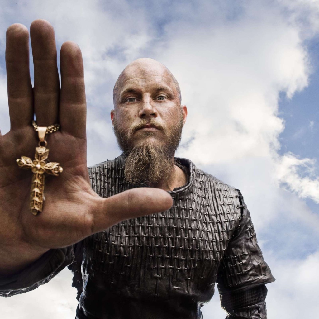 Крест на руке викинга