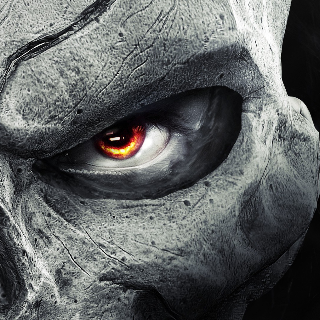 Глаз солдата в маске черепа