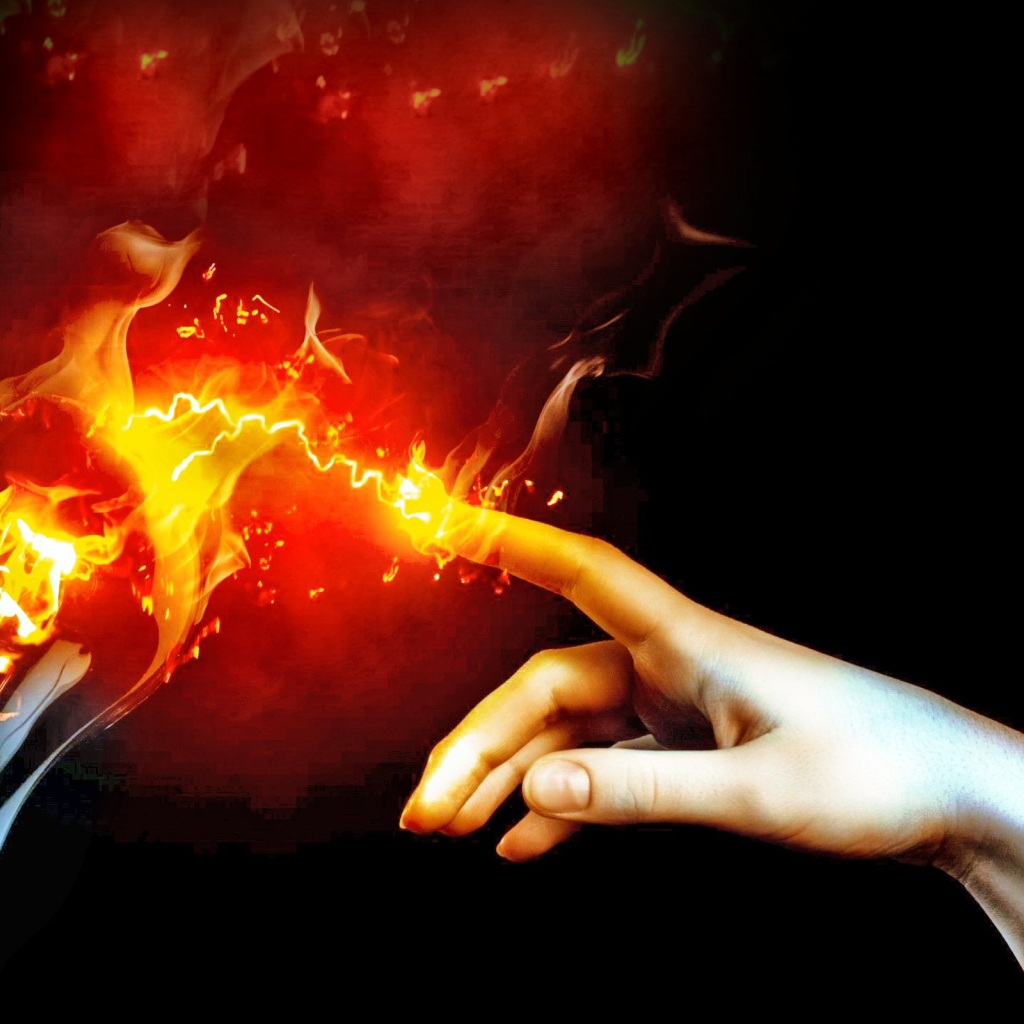 Рука и пылающая лампа