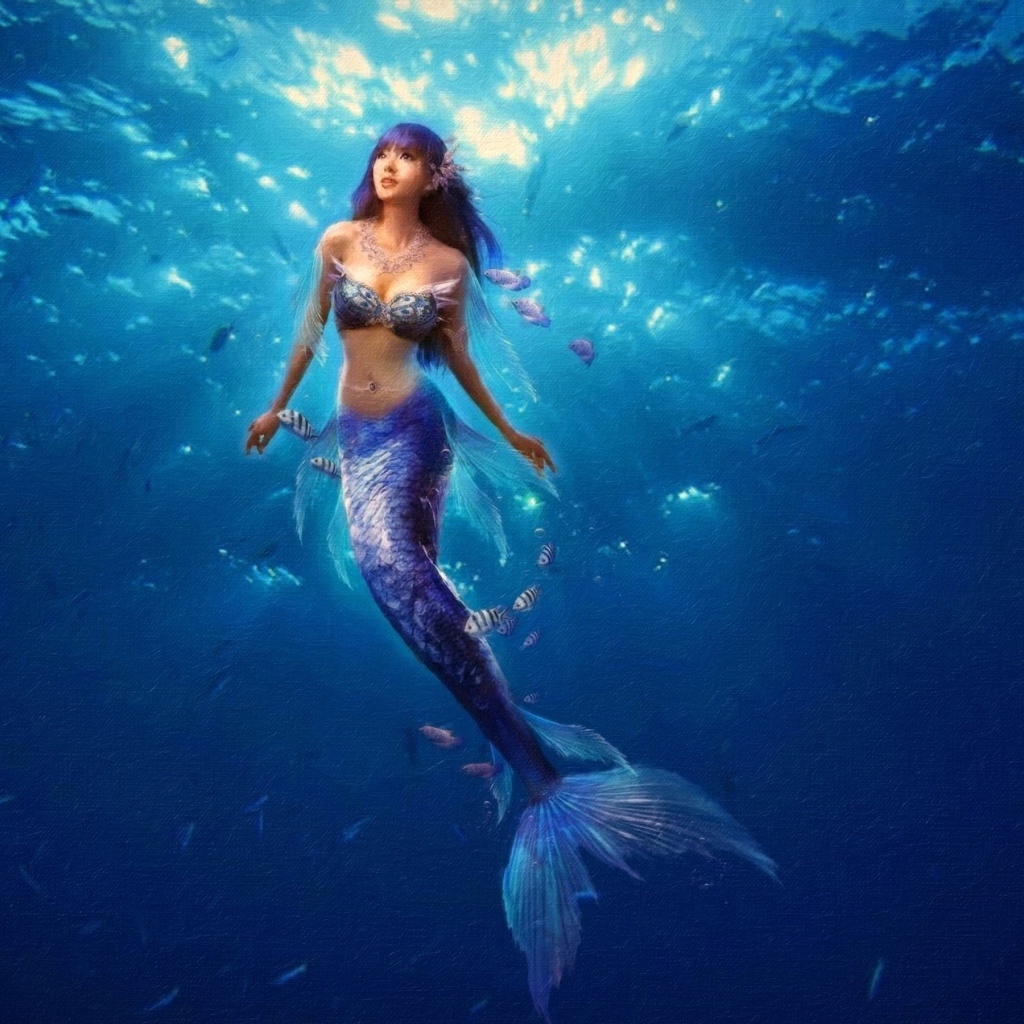 Русалка плывет к поверхности