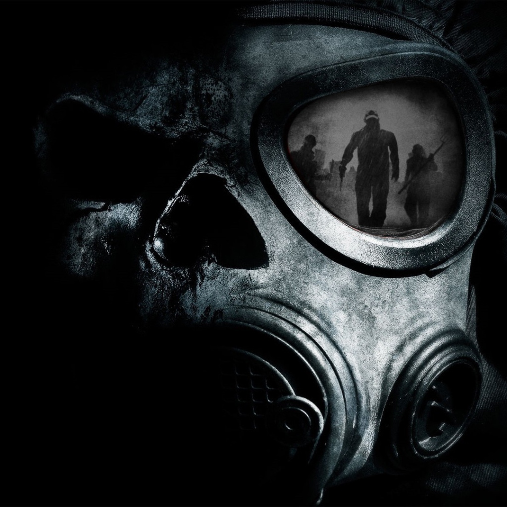 Отражение в стекле противогаза