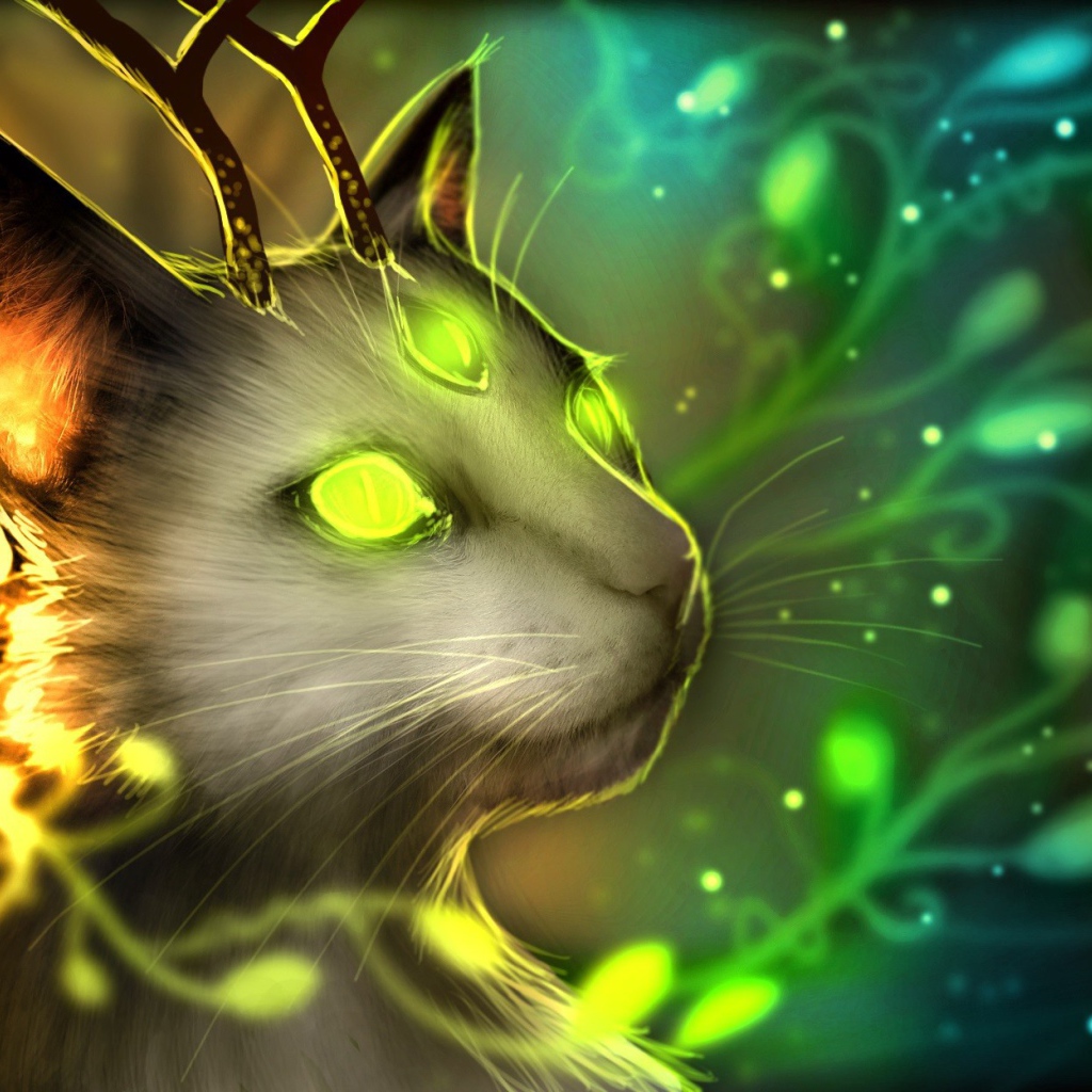 Зеленоглазый кот с рогами оленя