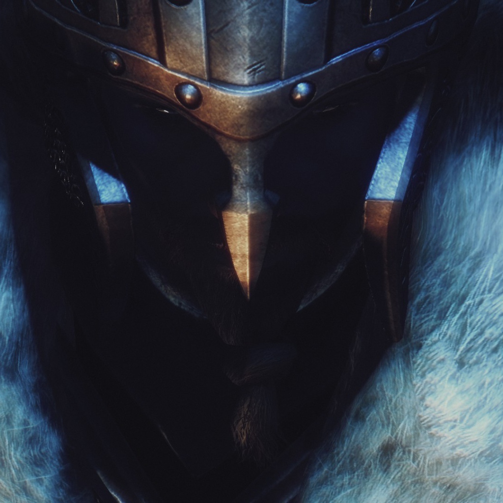 Воин в шлеме и мехах