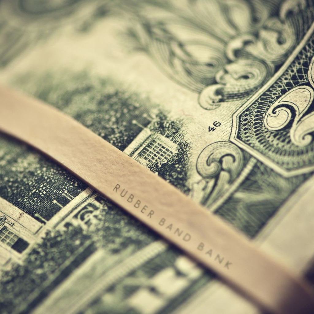 Пачка двадцатидолларовых купюр