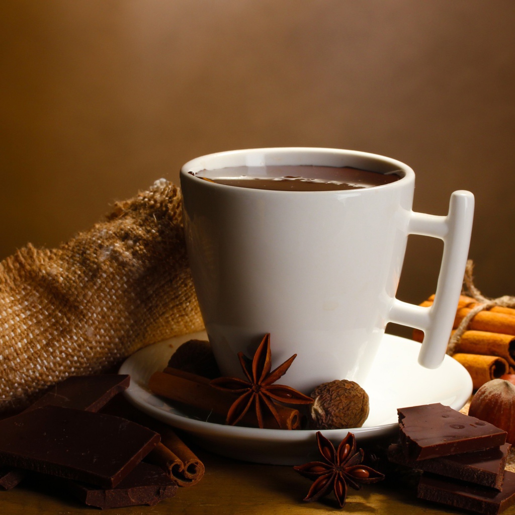 Кусочки шоколада с кофе