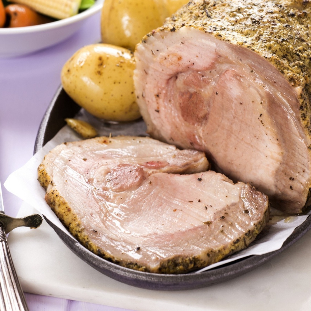 Запеченное с пряностями мясо