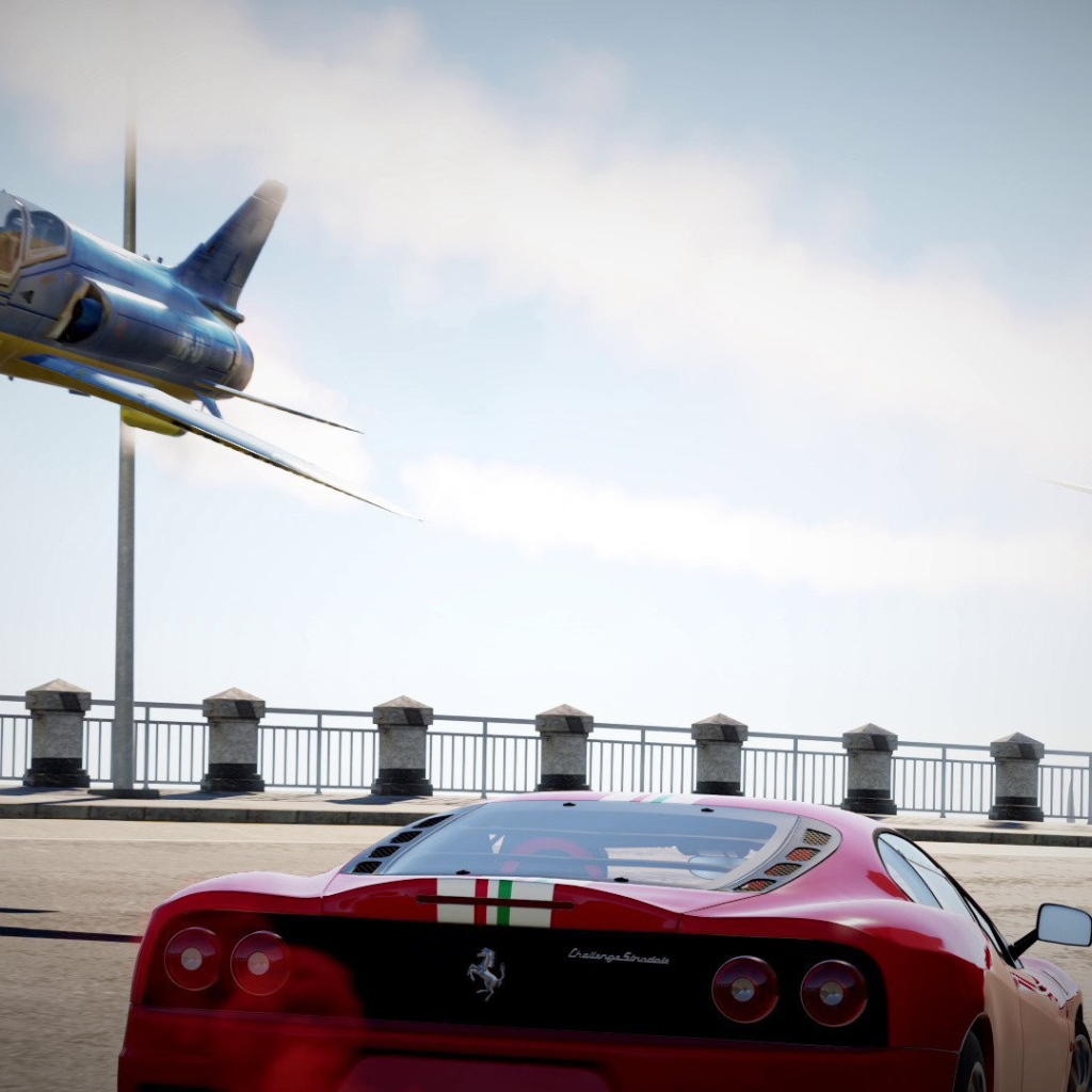 Истребитель над гоночным треком в игре Forza Horizon