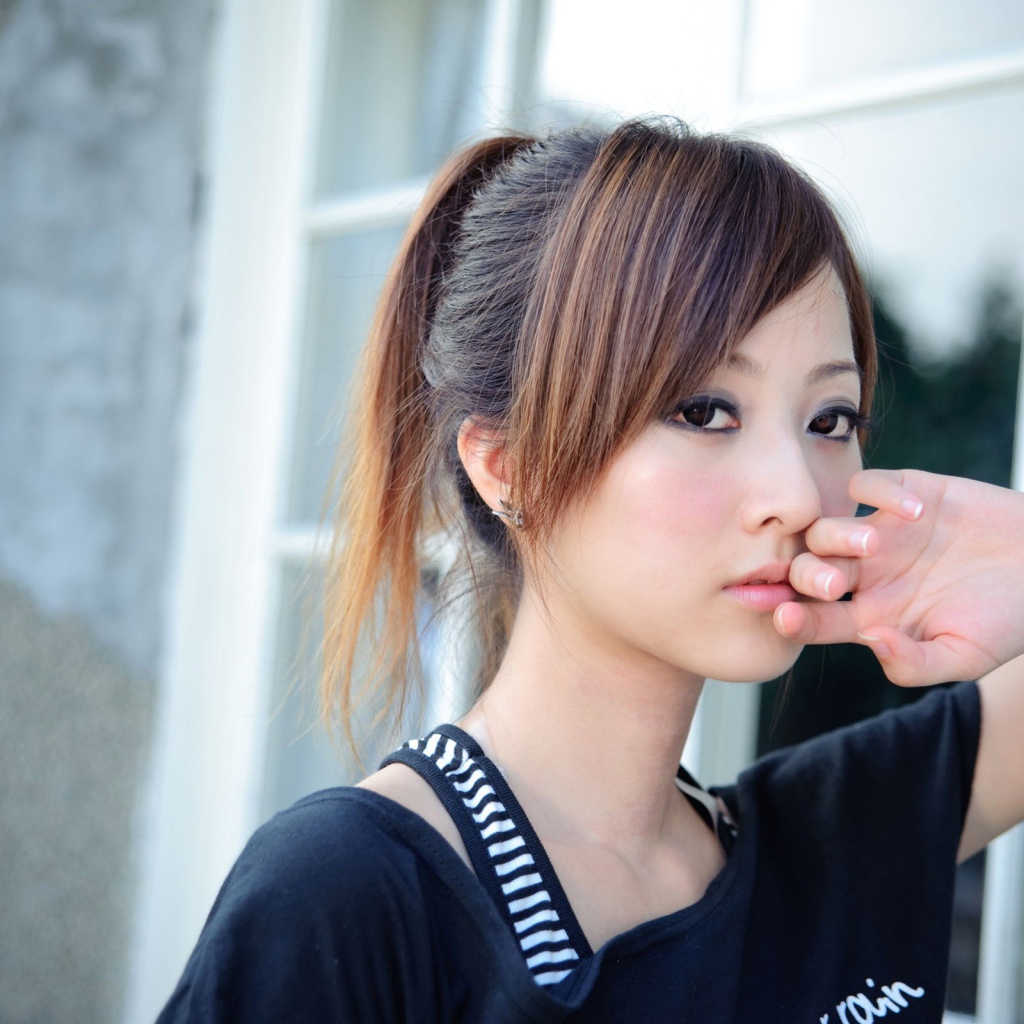 Азиатская модель Микако Чанг