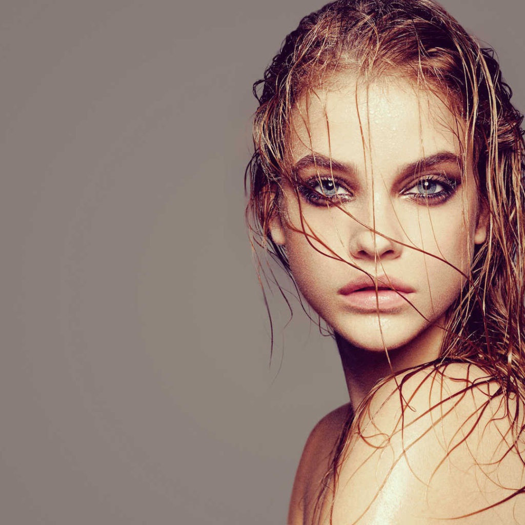 Волосы на лице девушки, Барбара Палвин