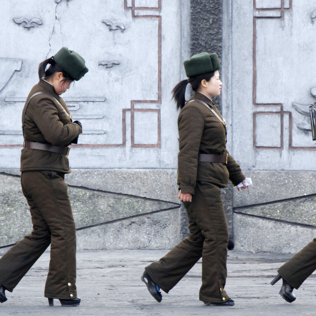 Девушки Северной Кореи