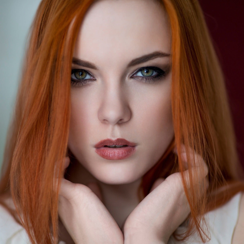 Рыжая модель, фотограф Zara Axeronias