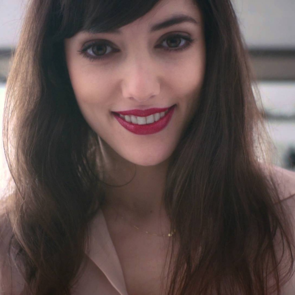 Улыбчивая Ванесса Гайд