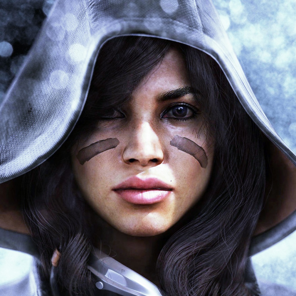 Девушка в капюшоне и боевой раскраске