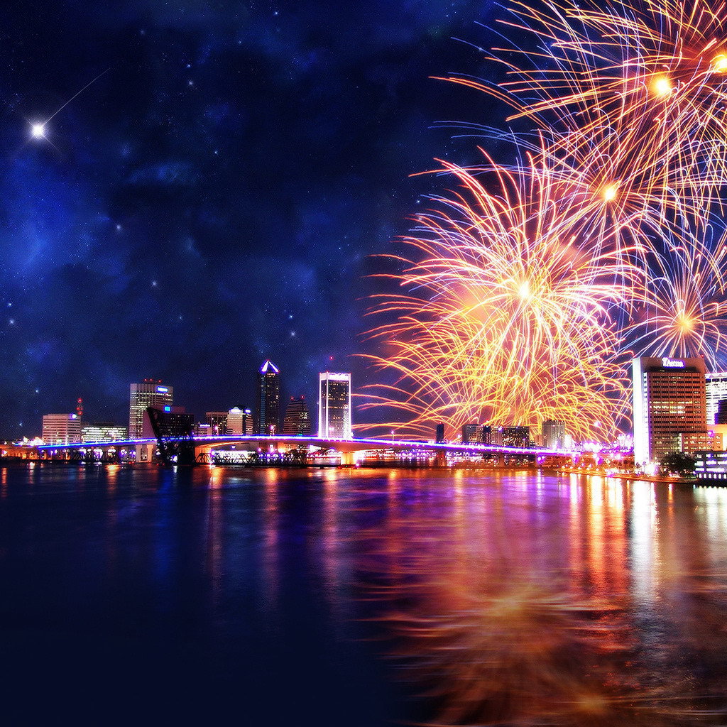 Праздничный фейерверк на звездном небе