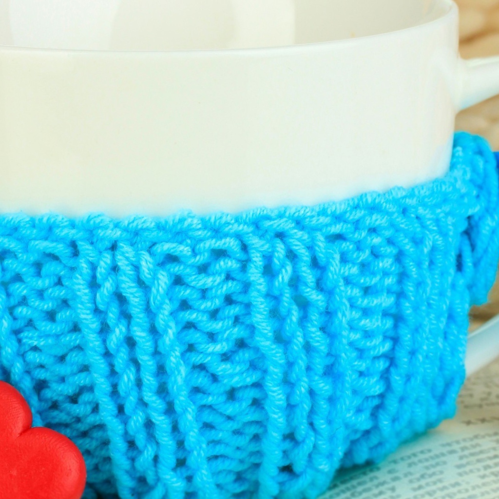 Чашка в теплом наряде