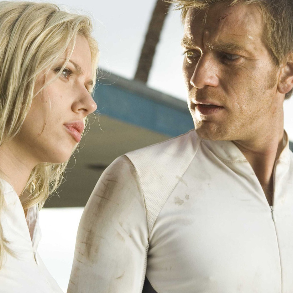 Скарлетт Йоханссон в фильме Остров