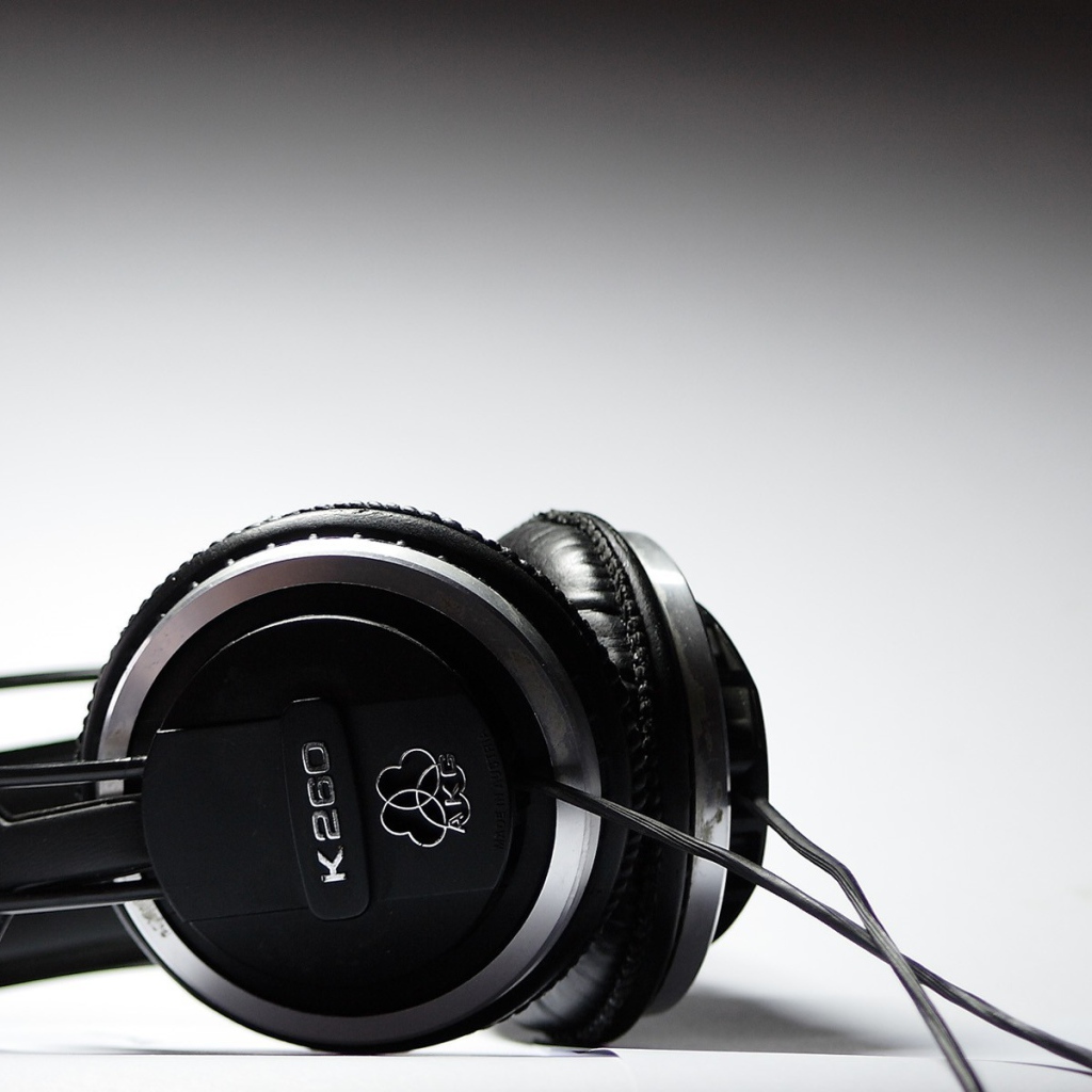 Черные наушники К260